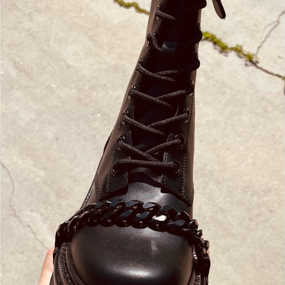 D’Amelio Black leather platform boots with a punk vibe - Picture 8 of 9